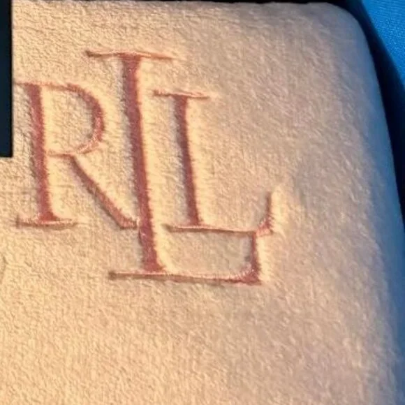 BRAND NEW LAUREN RALPH LAUREN MICROMINK LUXURIOUSLY SOFT KING 108" X 90" BLANKET - Picture 6 of 10